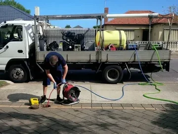 تركيب غطيان الصرف بالرياض