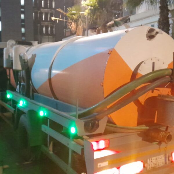 وايت شفط صرف صحي بالرياض