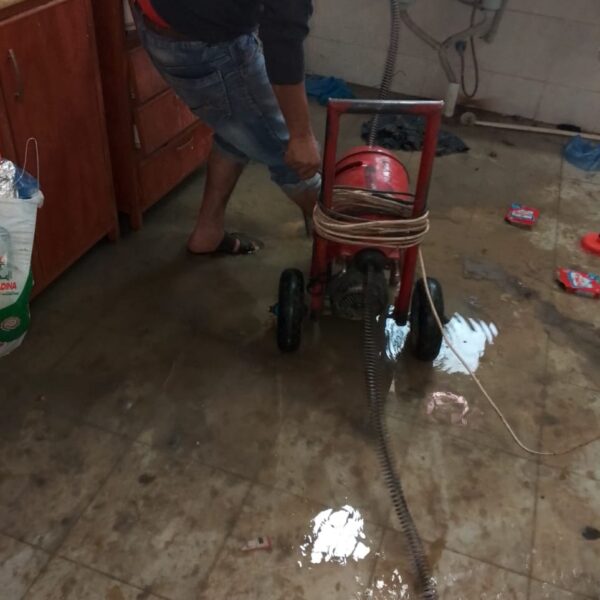 كمبروسر إزالة الرواسب بالعامرية